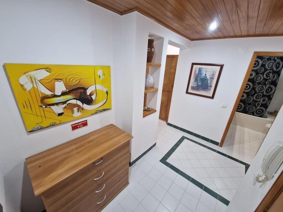 אלבופיירה Charming Beachside Apartment- The Perfect Getaway! מראה חיצוני תמונה